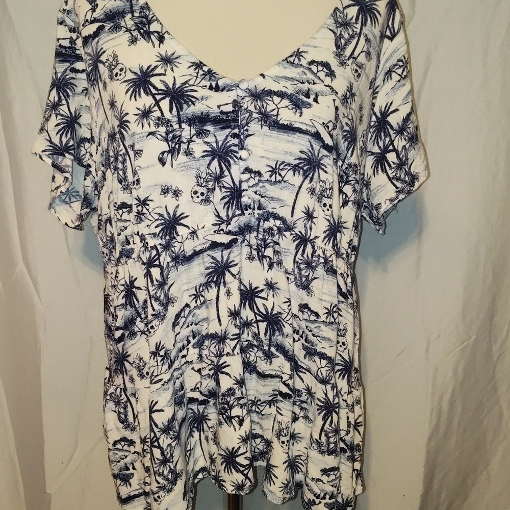 Torrid Blue Slub Knit Tropical Palm Beach Summer Floral Suffer Skull Top SZ 2X - Picture 2 of 11